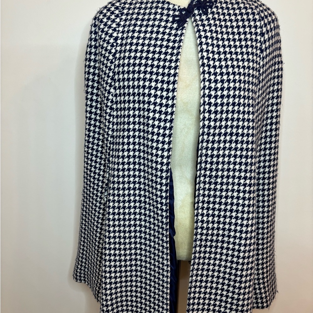 Women's Houndstooth Cape Jacket - image 1